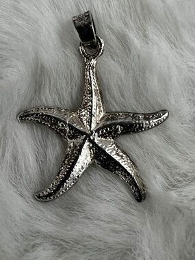 Vintage 925 Sterling Starfish Pendant